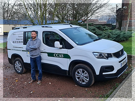 Véhicules électrique du C.C.A.S. pour le service de navettes gratuites